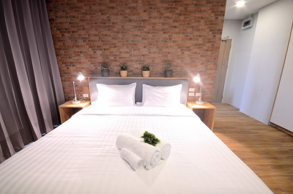 Nest By Sangob Hotel Bangkok Exterior photo